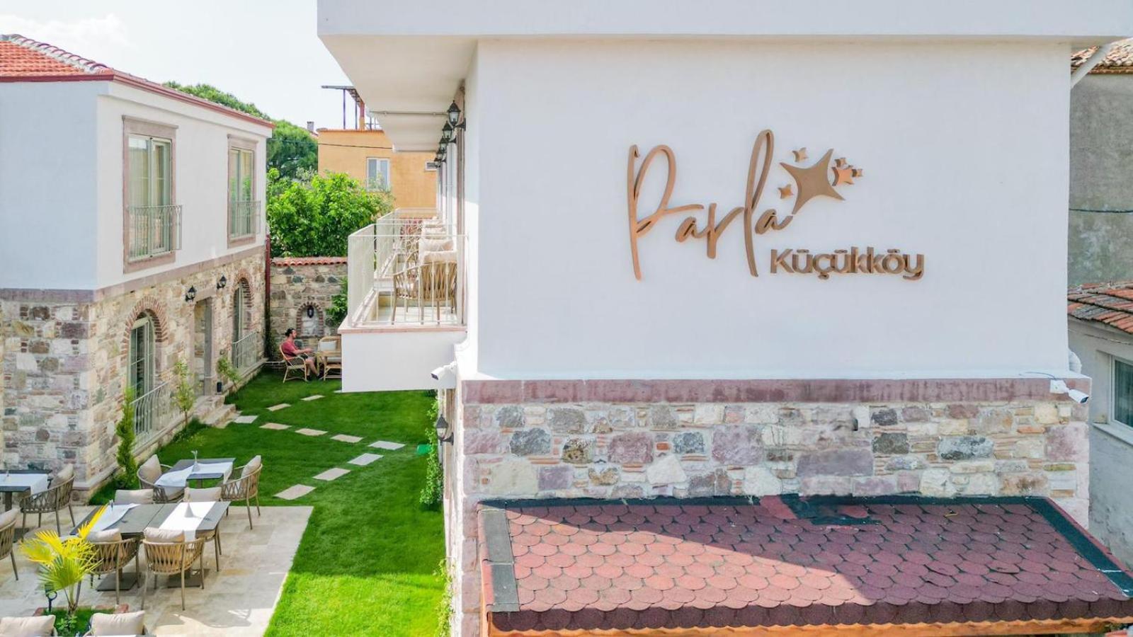 Parla Kuecuekkoey Otel Ayvalı Dış mekan fotoğraf
